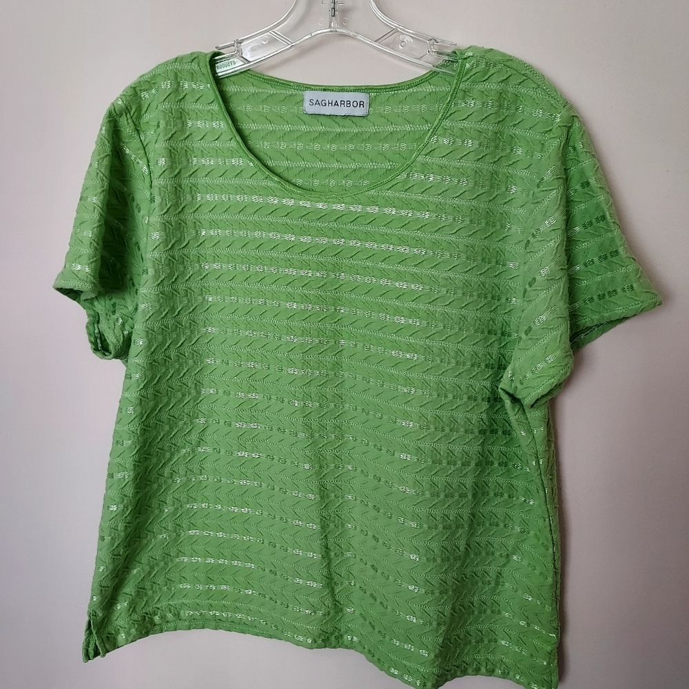 Sag Harbor green scoop neck top Medium Textured Sheen Casual Grandmacore